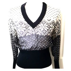 DOLCE&GABBANA 100%  SILK &100  % WOOL TOP